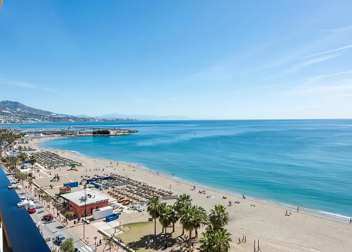 Beachfront -- New Luxury -- 1ª Linea Playa -- Center -- Private Parking -- Panoramic Sea Views -- فوينخيرولا